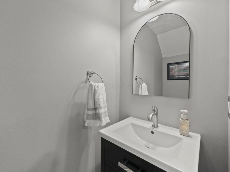 6242 Needletail Road, Unit 33, Columbus, OH 43230 Photo 33