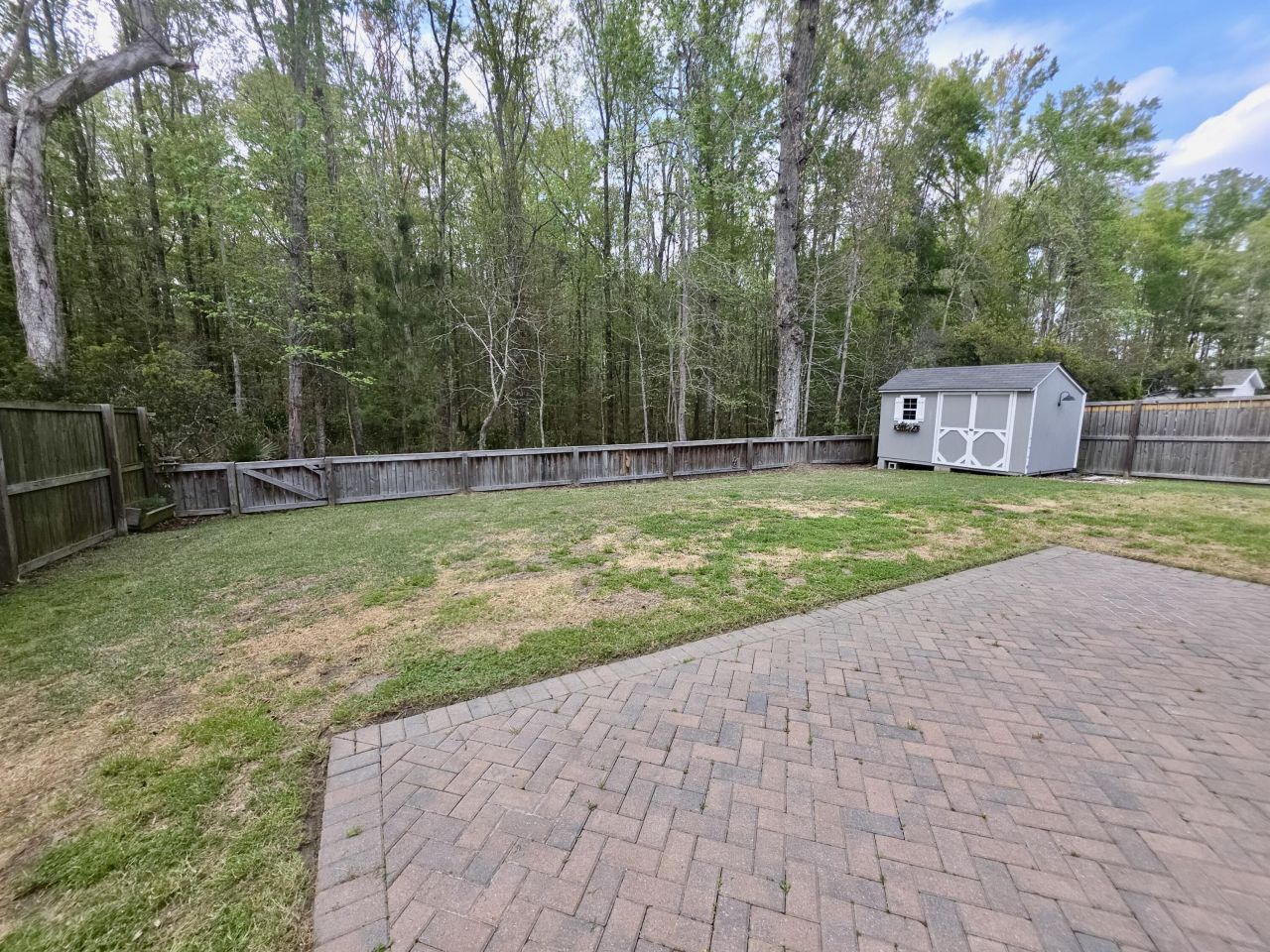 150 Nolin Road Photo 33