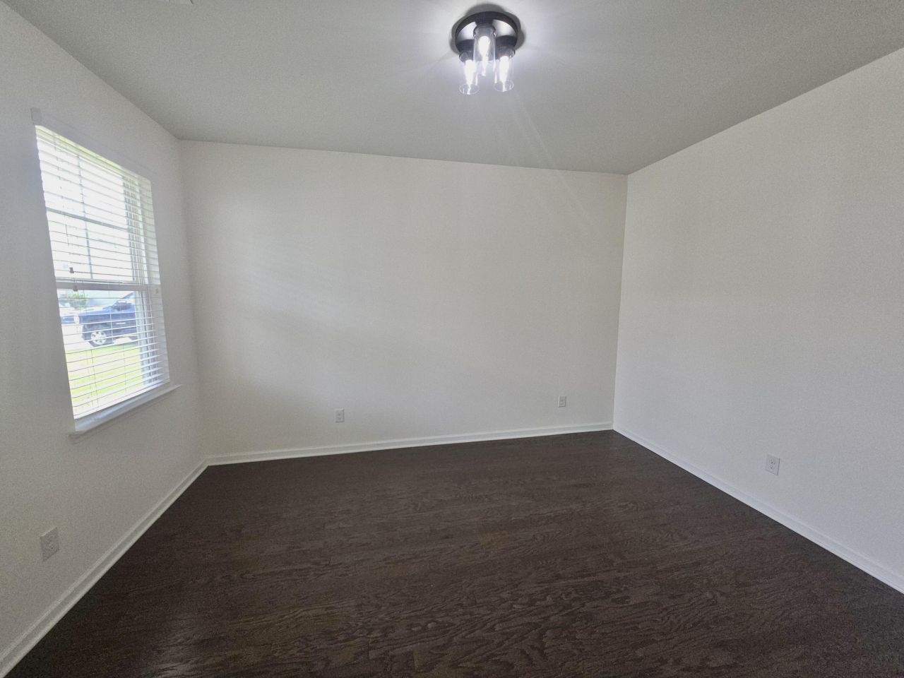 150 Nolin Road Photo 5