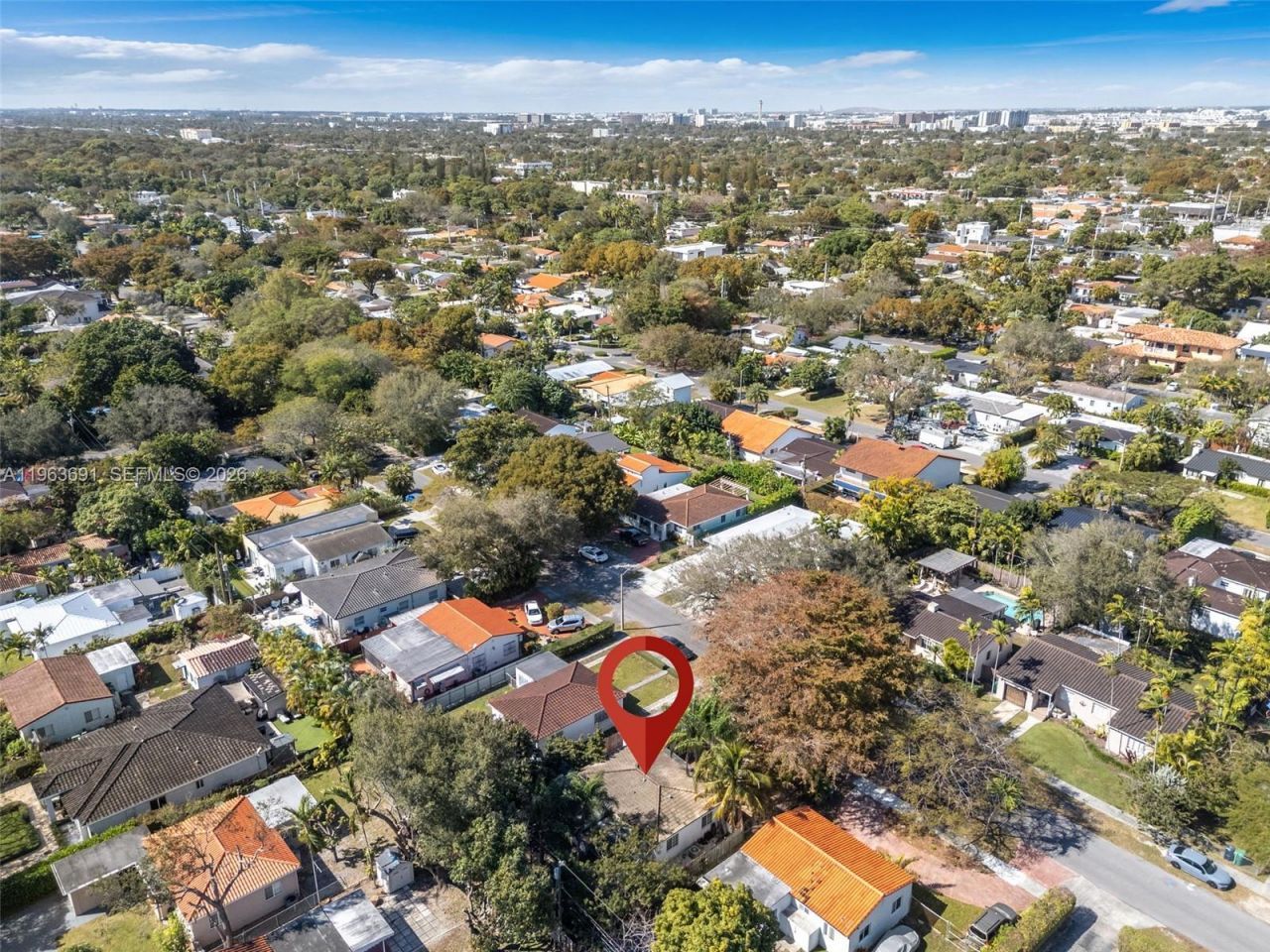 4220 SW 13th St , Unit 4220, Miami, FL 33134 Photo