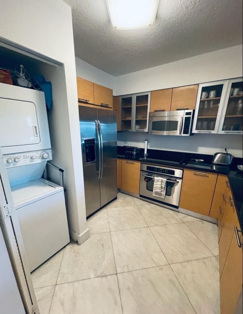 31 SE 5th St, Unit 601, Miami, FL 33131 Photo