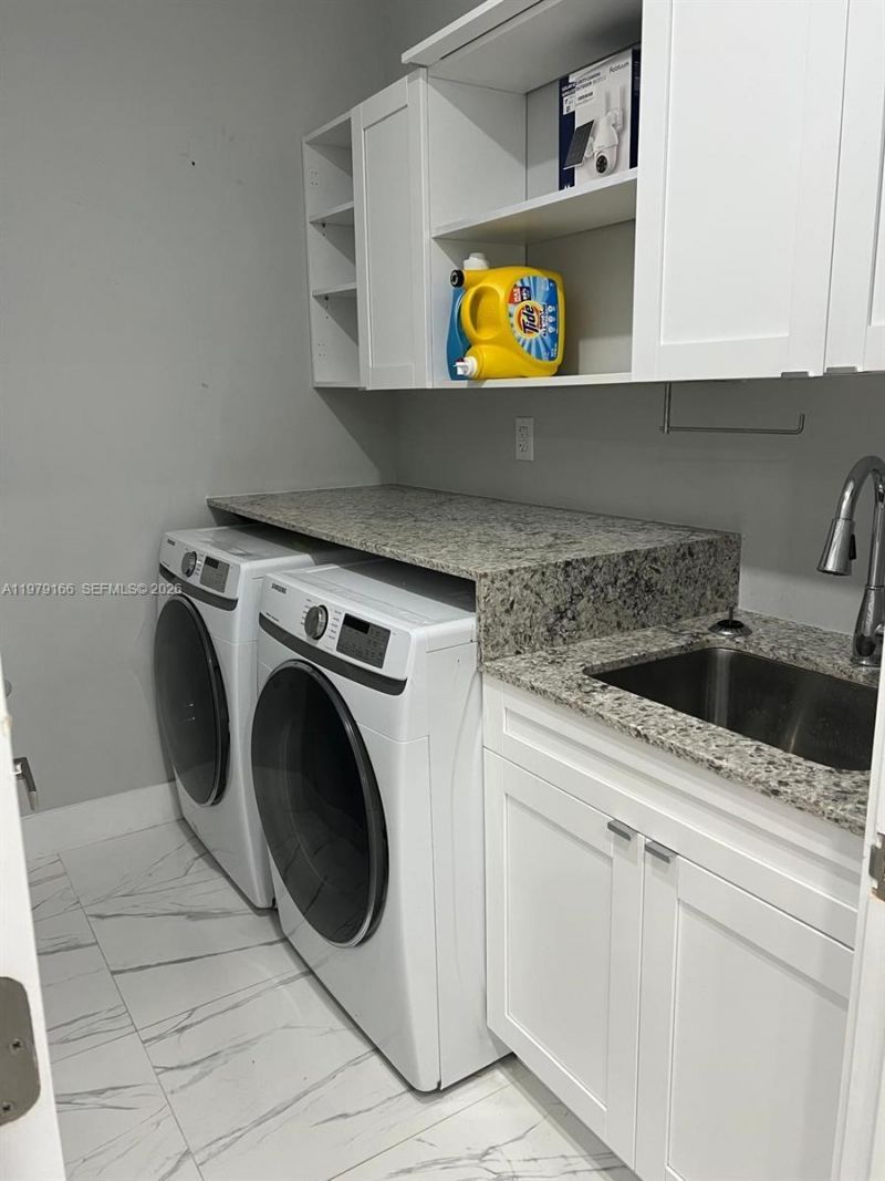 1720 NW 110th Ter , Miami, FL 33167 Photo