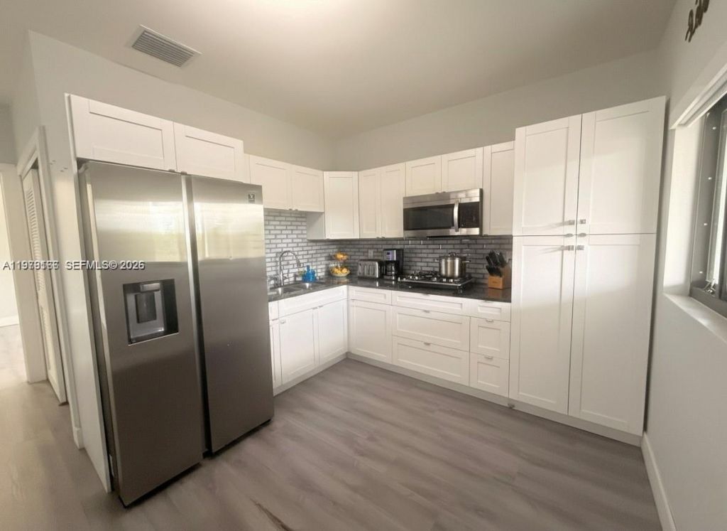 1720 NW 110th Ter , Miami, FL 33167 Photo