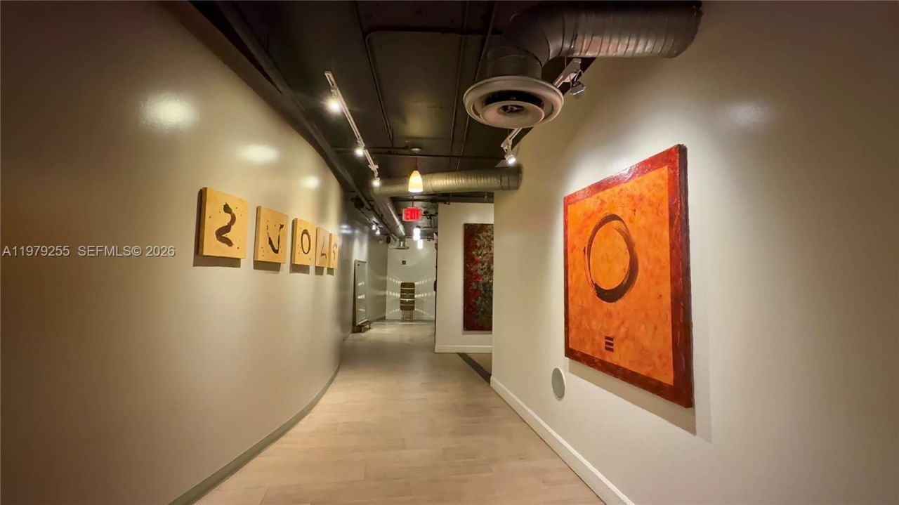 10 SW South River Dr , Unit 715, Miami, FL 33130 Photo