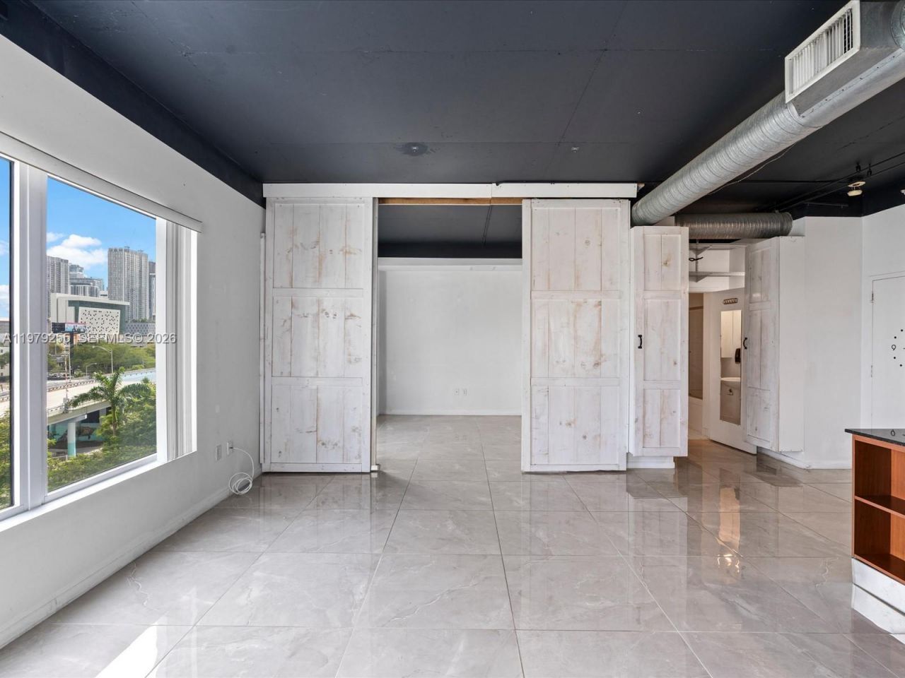 10 SW South River Dr, Unit 715, Miami, FL 33130 Photo