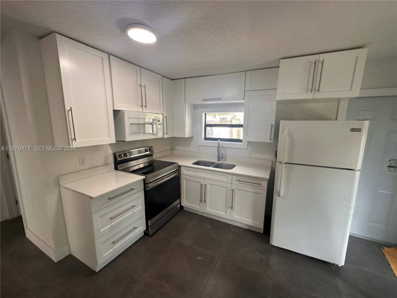 1361 NW 59th St , Miami, FL 33142 Photo