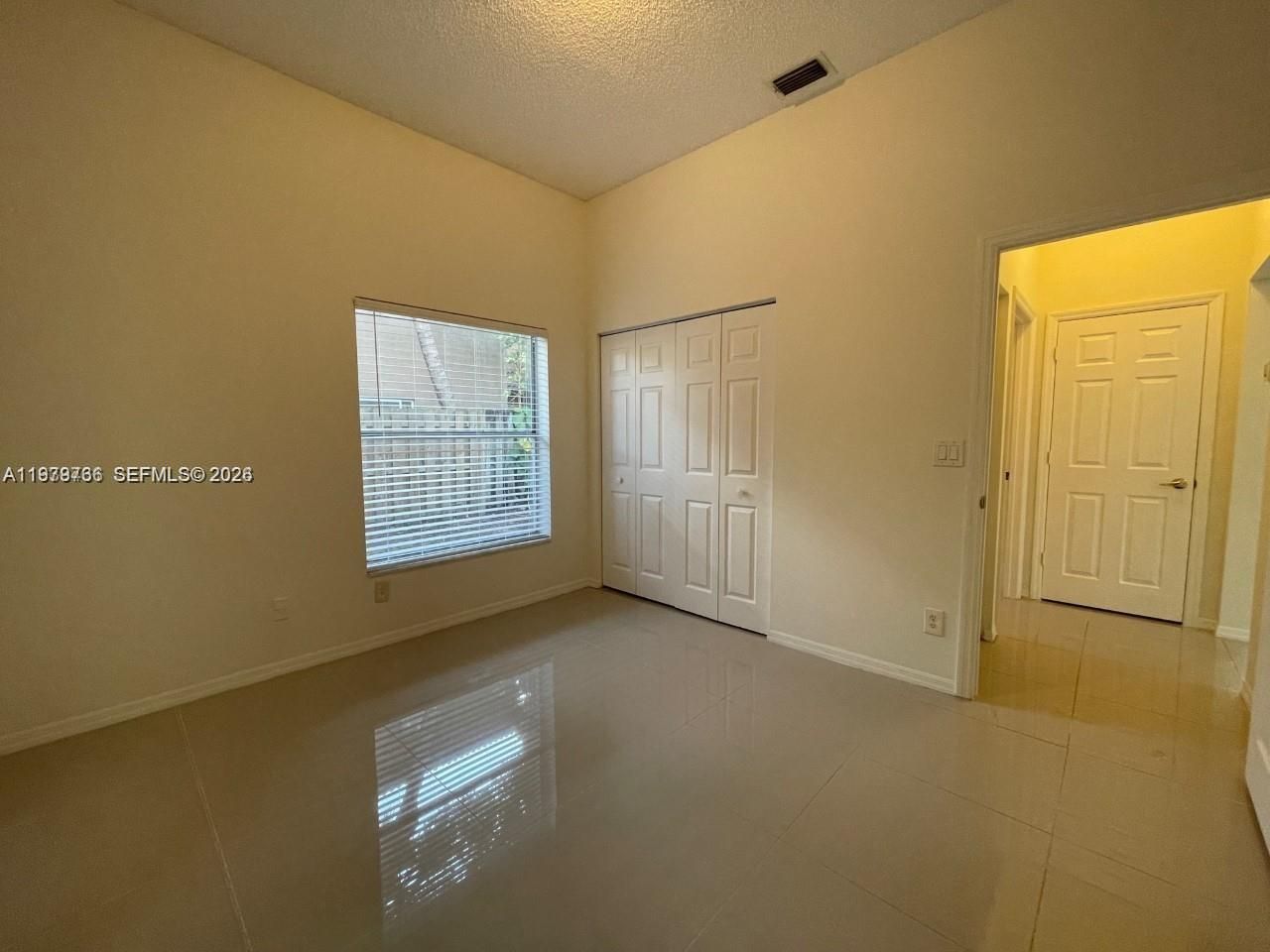 16309 Emerald Cove Rd , Unit 16309, Weston, FL 33331 Photo