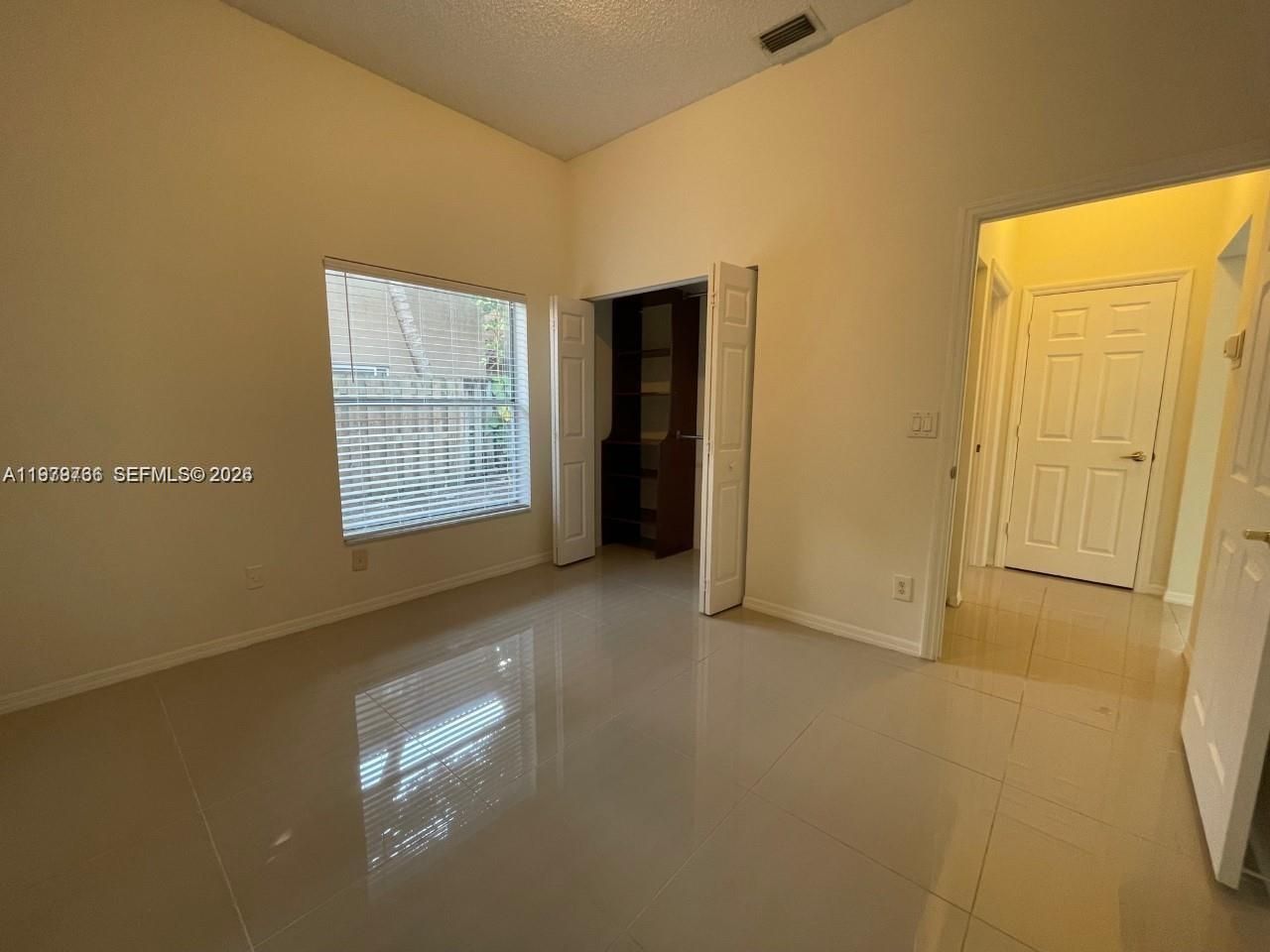 16309 Emerald Cove Rd , Unit 16309, Weston, FL 33331 Photo
