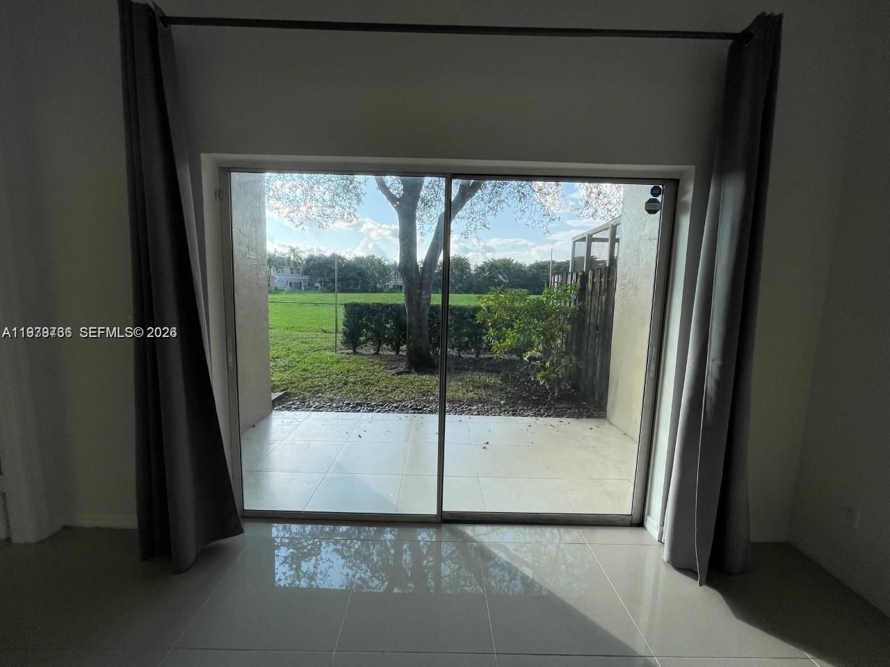 16309 Emerald Cove Rd , Unit 16309, Weston, FL 33331 Photo