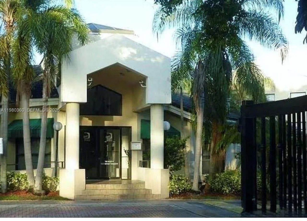 9999 Summerbreeze Dr, Unit 505, Sunrise, FL 33322 Photo