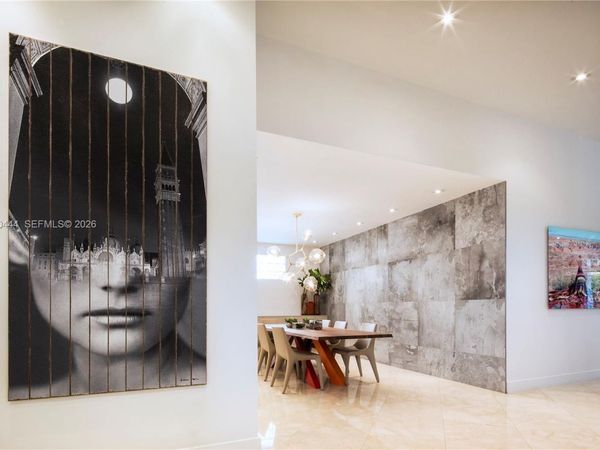 1651 NE 196th St , Miami, FL 33179