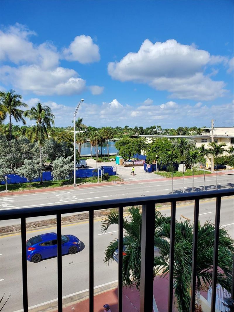 6445 Indian Creek Dr , Unit B6, Miami Beach, FL 33141 Photo