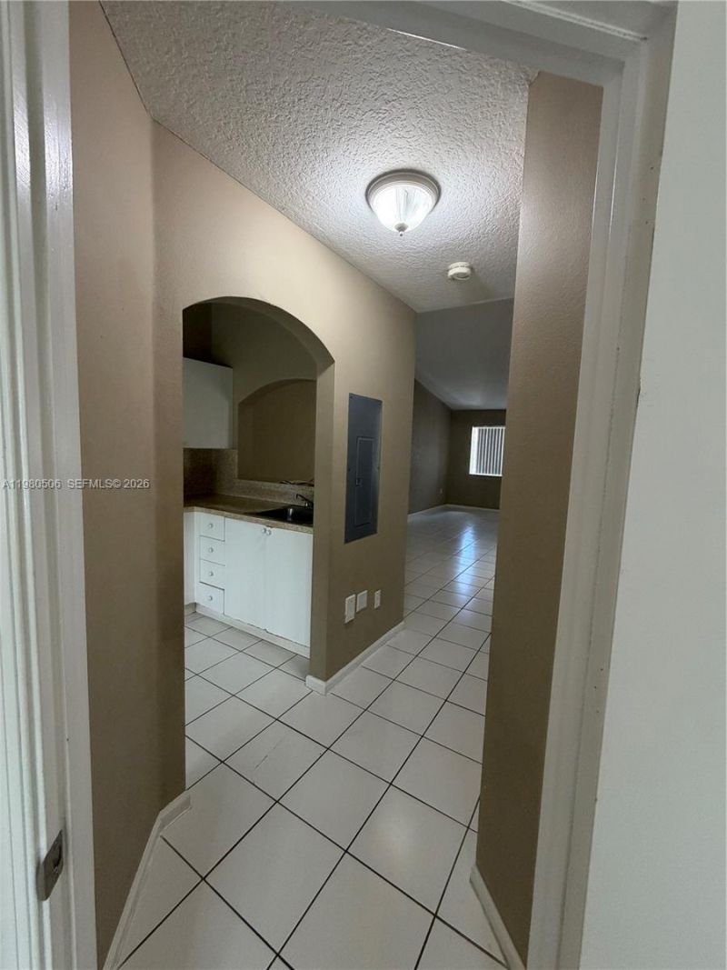 3780 N Jog Rd , Unit 205, West Palm Beach, FL 33411 Photo