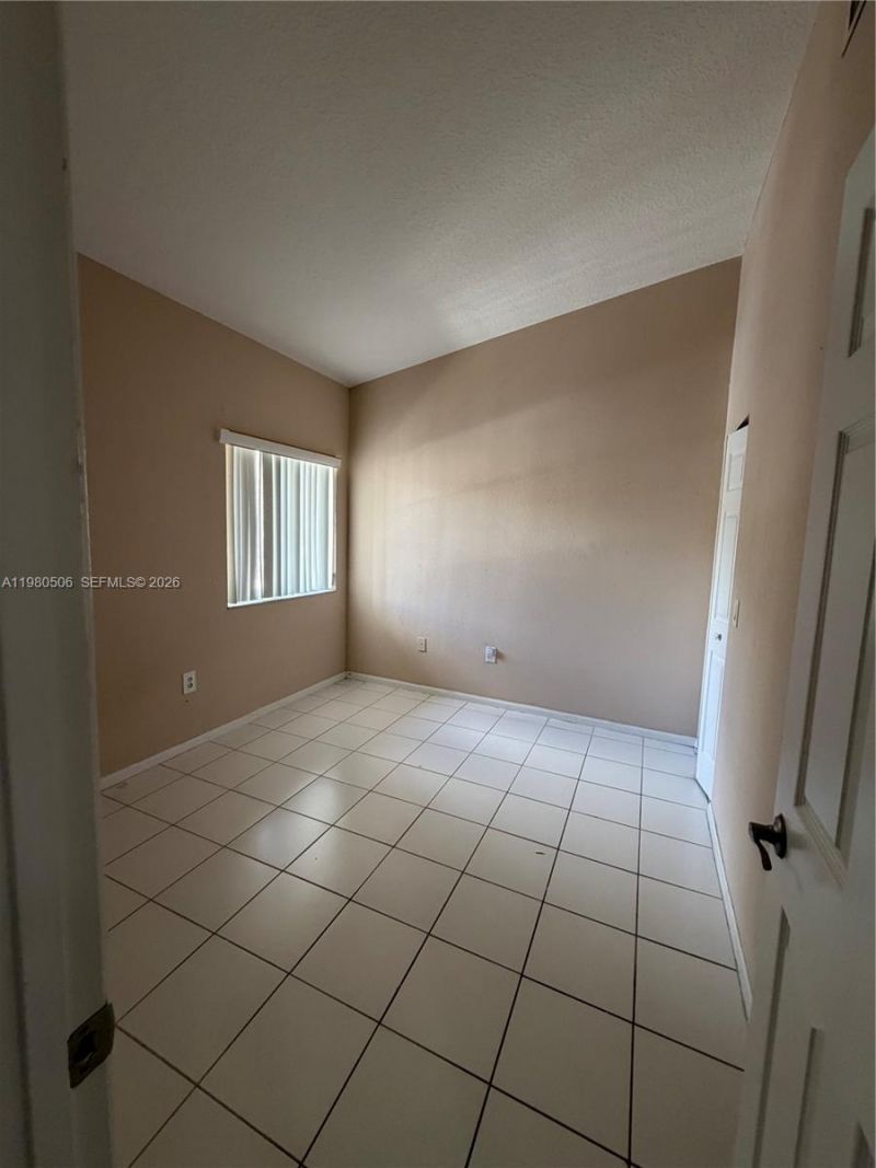 3780 N Jog Rd , Unit 205, West Palm Beach, FL 33411 Photo