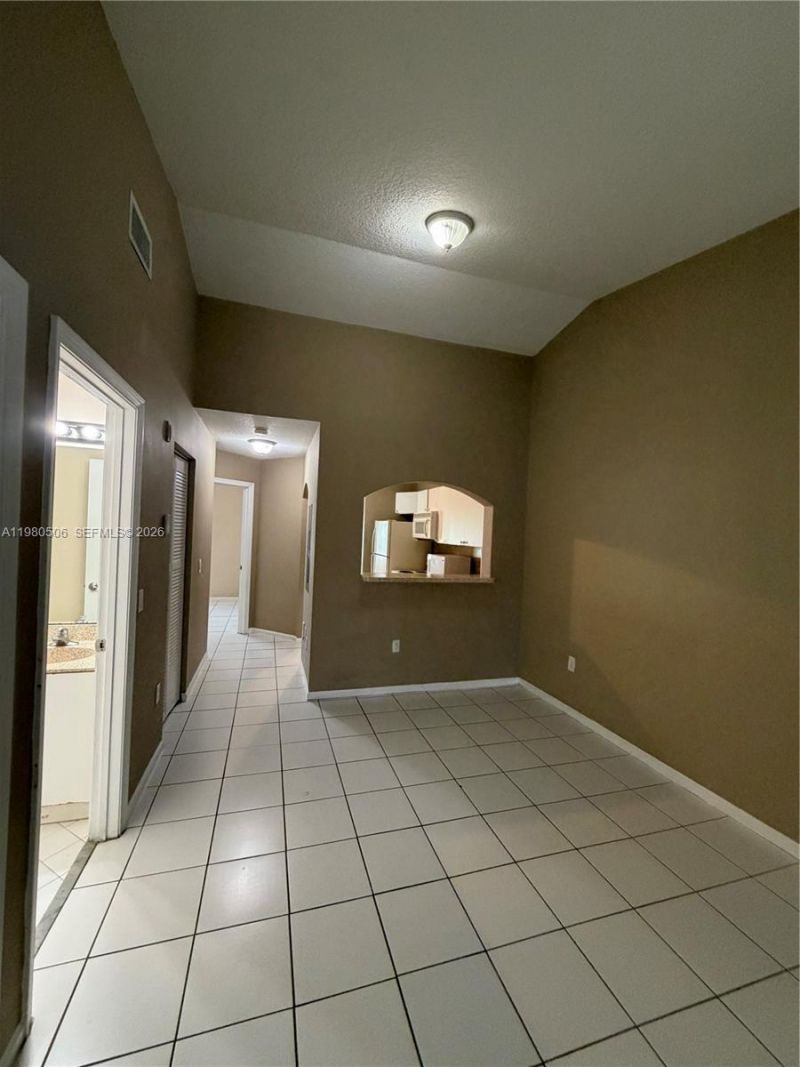 3780 N Jog Rd , Unit 205, West Palm Beach, FL 33411 Photo
