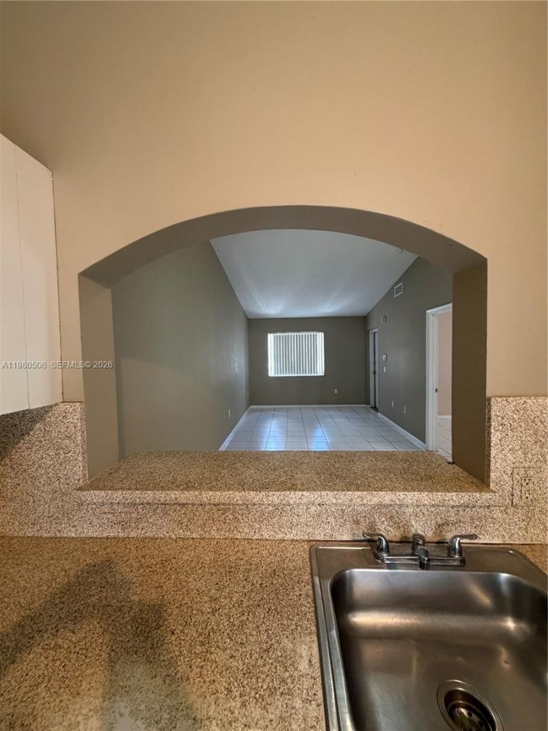 3780 N Jog Rd , Unit 205, West Palm Beach, FL 33411 Photo