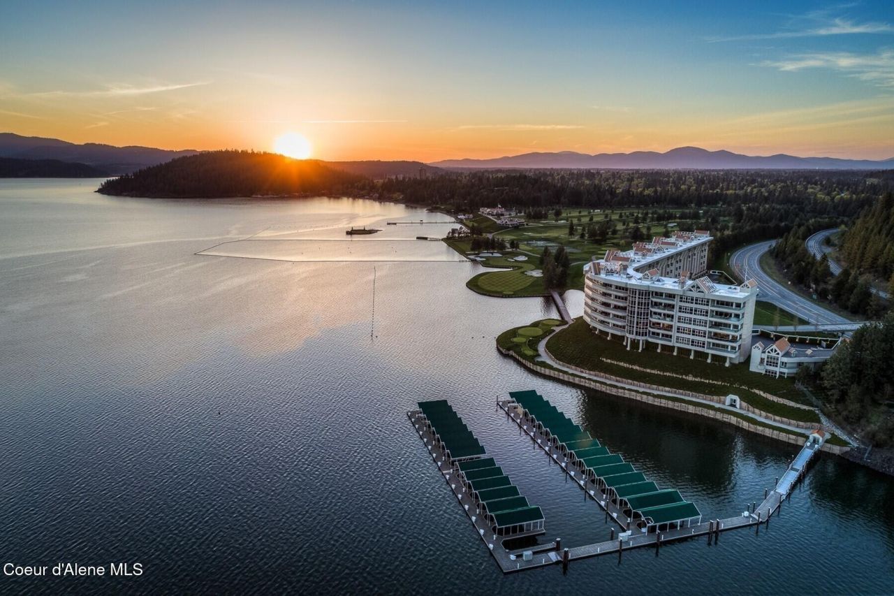 2012 S Island Green Drive  primary photo