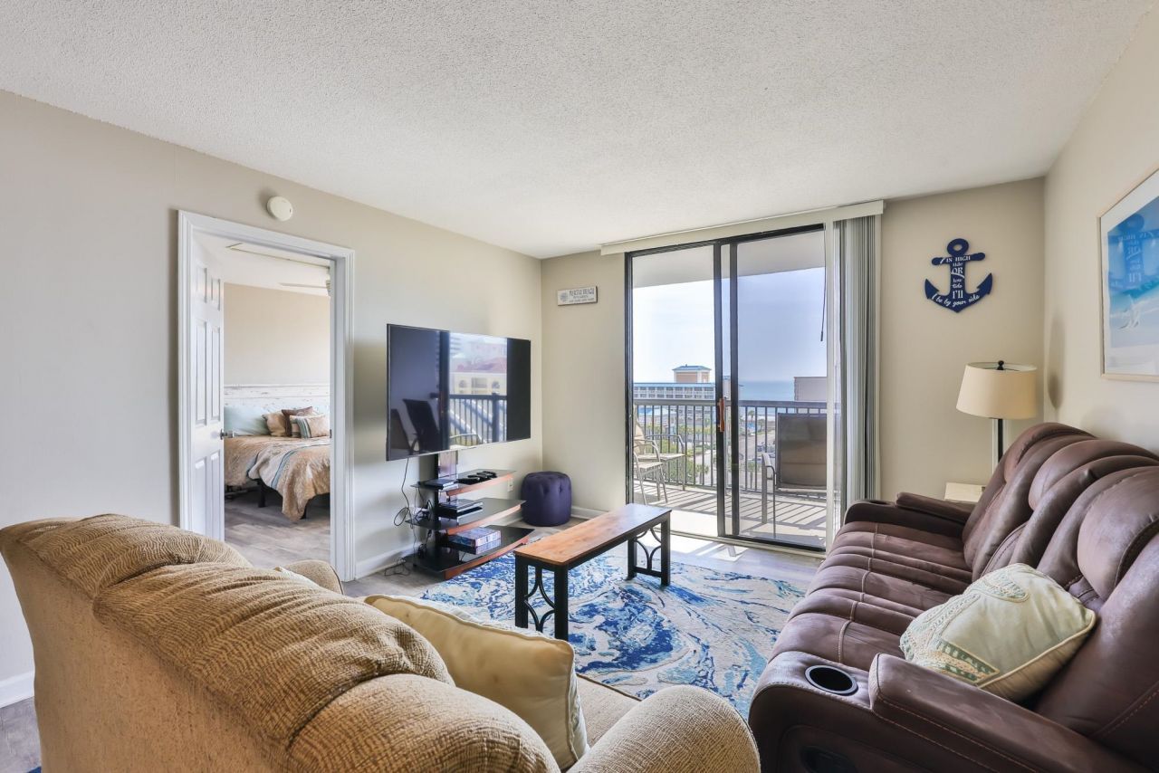 601 Mitchell Dr. Photo 2