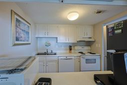 601 Mitchell Dr. photo 4