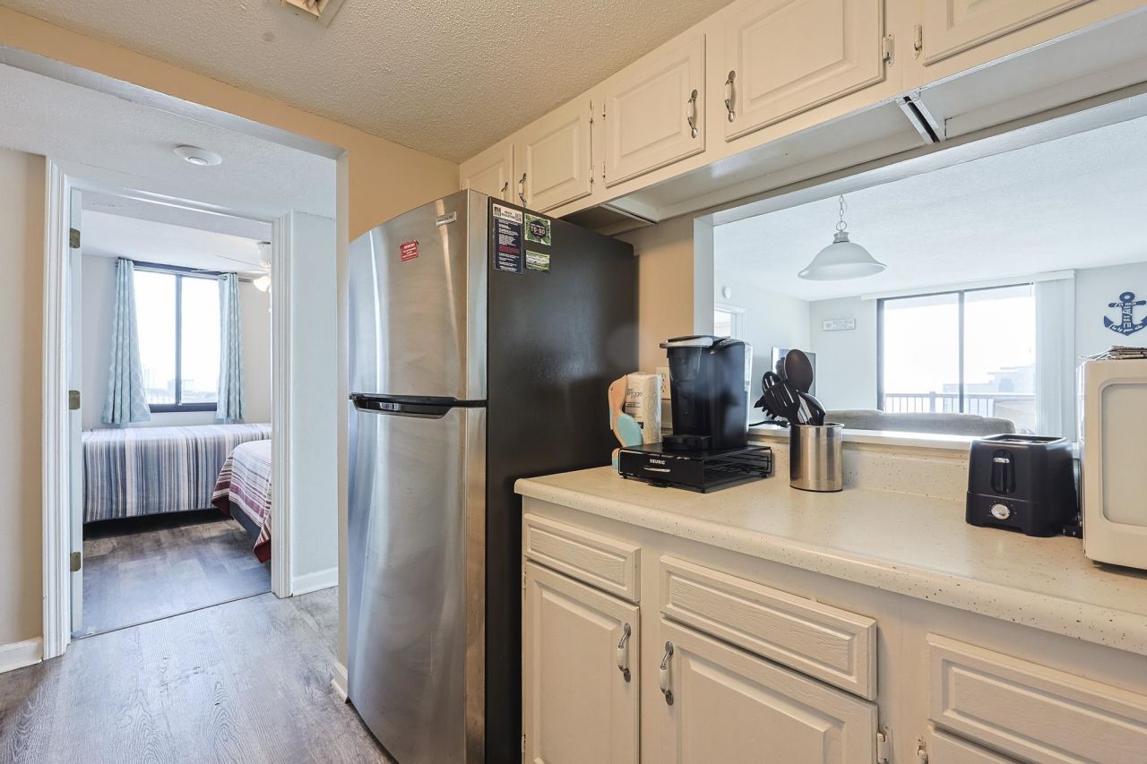 601 Mitchell Dr. Photo 6