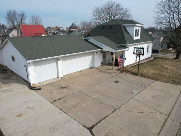 529 S Harrison Street, Lancaster, WI 53813