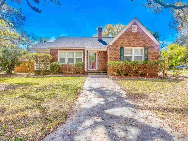 1701 E Bobe St, Pensacola, FL 32503