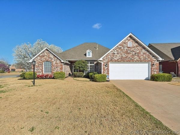 14101 E 87th Street N, Owasso, OK 74055