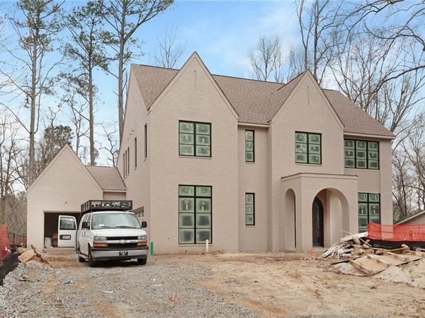 175 Pebble Trail, Alpharetta, GA 30009