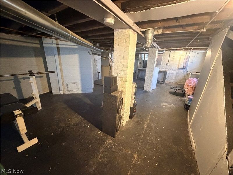 1812 Hastings Avenue, East Cleveland, OH 44112 Photo 18