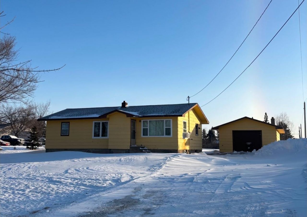 18829 Frontage Road , Detroit Lakes, MN 56501 Main Photo