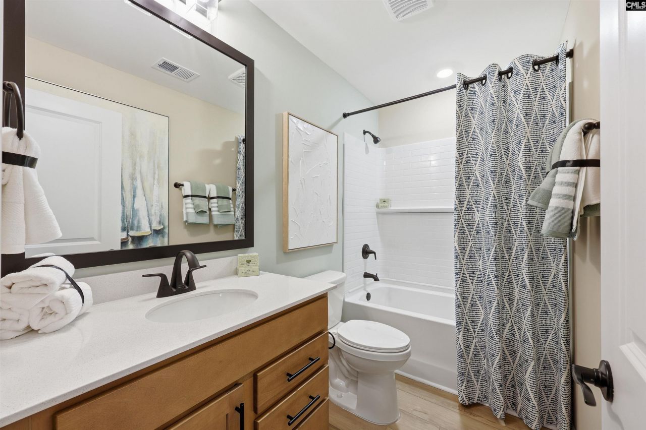 2147 Currituck Drive  Photo 6