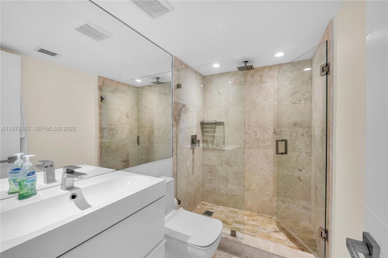 4015 W Palm Aire Dr , Unit 307, Pompano Beach, FL 33069 Photo