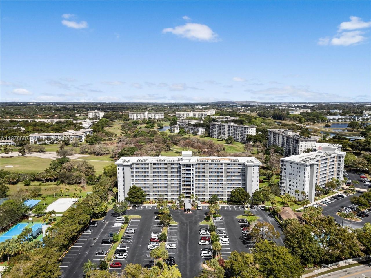 4015 W Palm Aire Dr , Unit 307, Pompano Beach, FL 33069 Photo