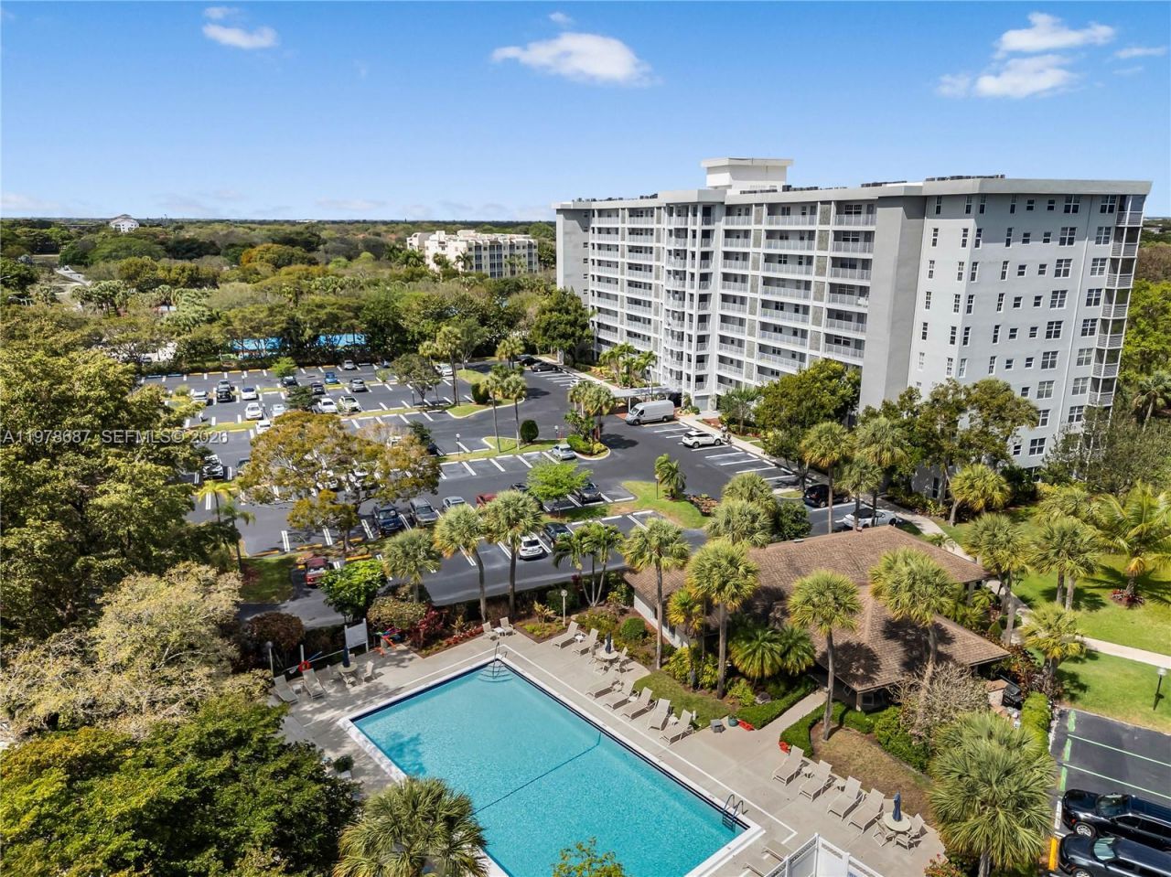 4015 W Palm Aire Dr , Unit 307, Pompano Beach, FL 33069 Photo