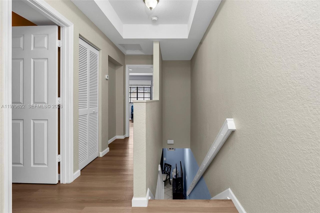 3892 Tree Top Dr, Weston, FL 33332 Photo