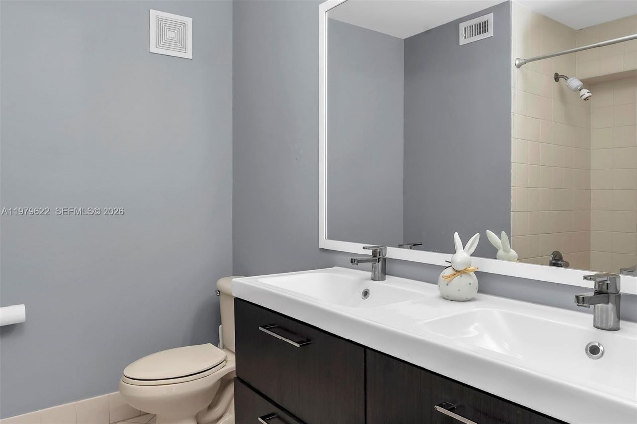 3892 Tree Top Dr, Weston, FL 33332 Photo