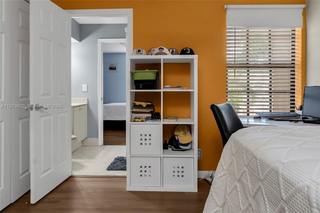 3892 Tree Top Dr, Weston, FL 33332 Photo