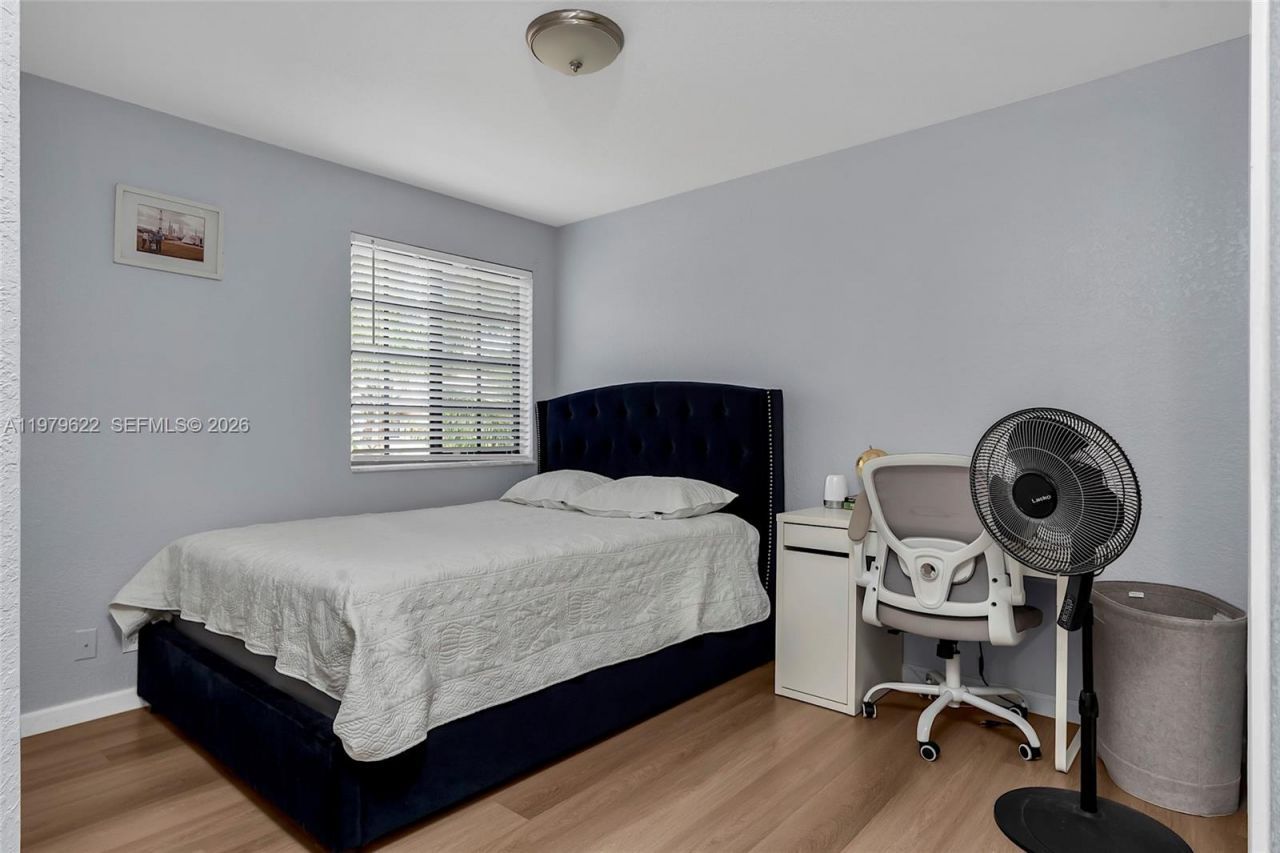 3892 Tree Top Dr, Weston, FL 33332 Photo