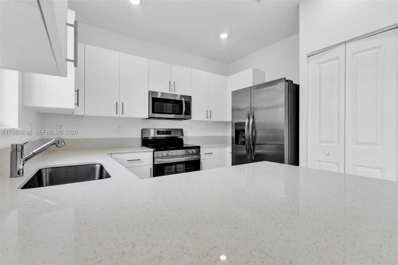 11925 NW 46th St, Coral Springs, FL 33076 Photo