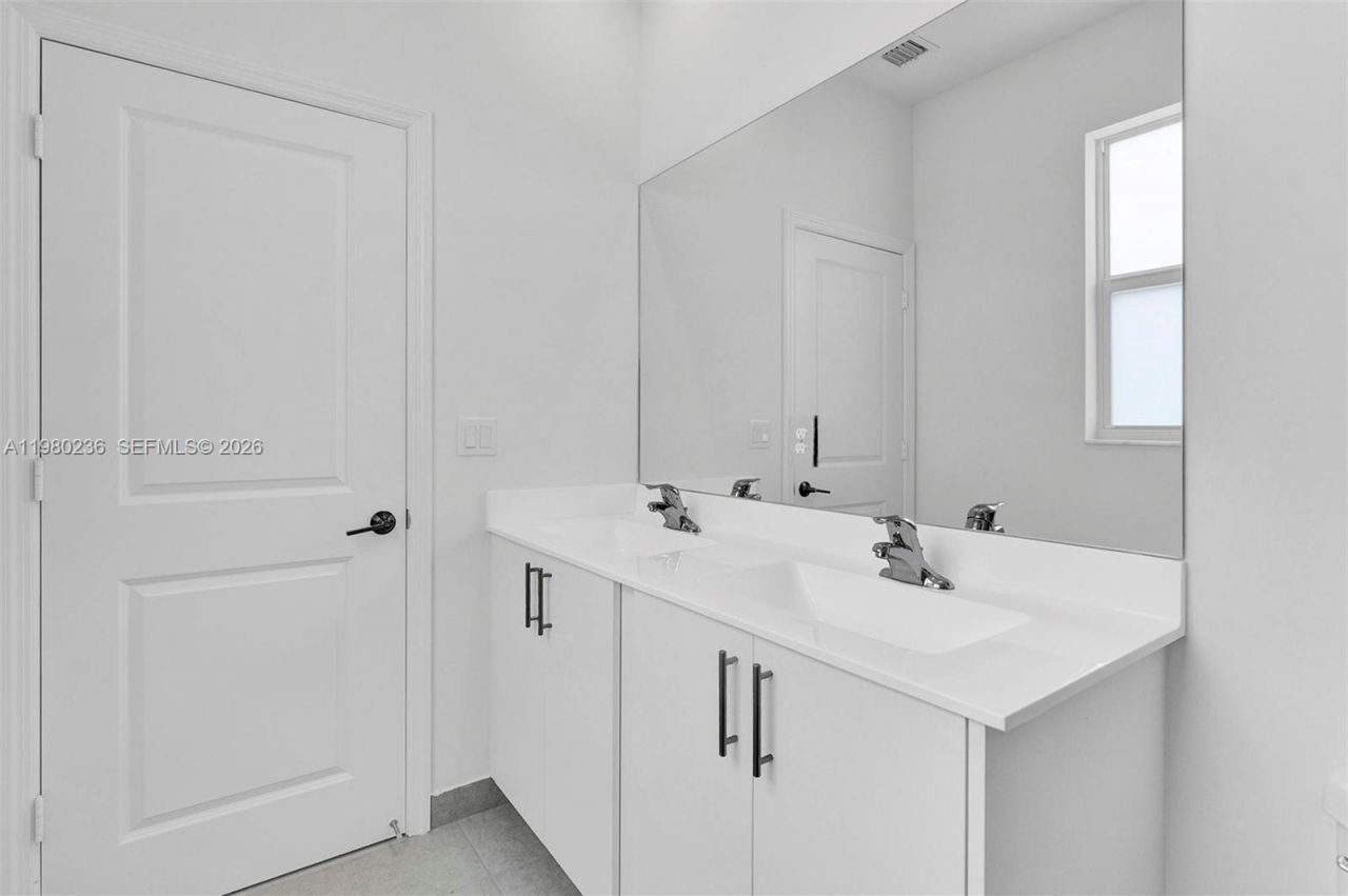 11925 NW 46th St, Coral Springs, FL 33076 Photo