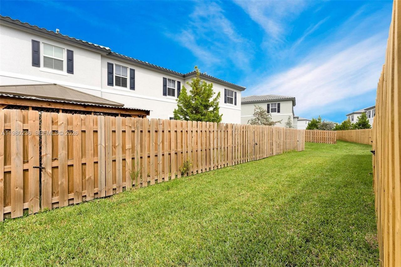 11925 NW 46th St, Coral Springs, FL 33076 Photo