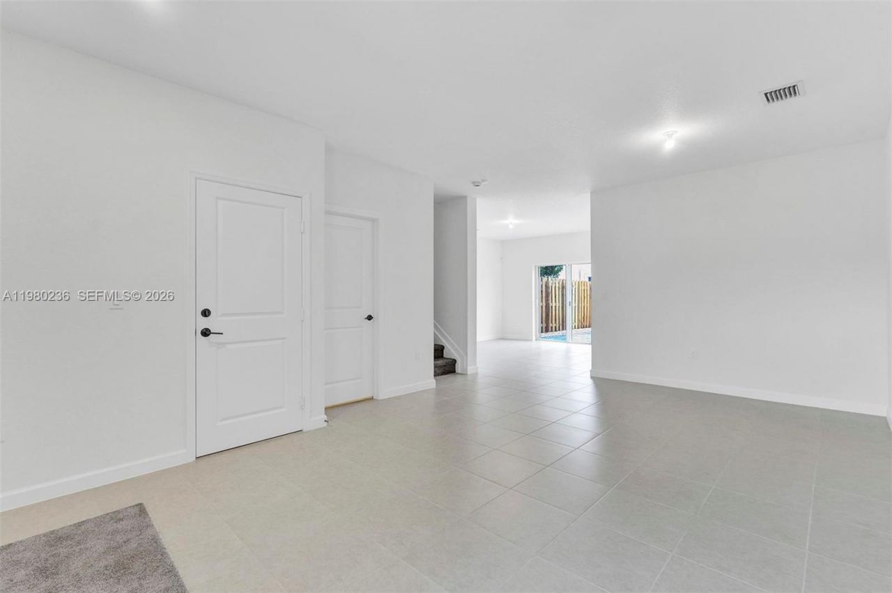 11925 NW 46th St, Coral Springs, FL 33076 Photo