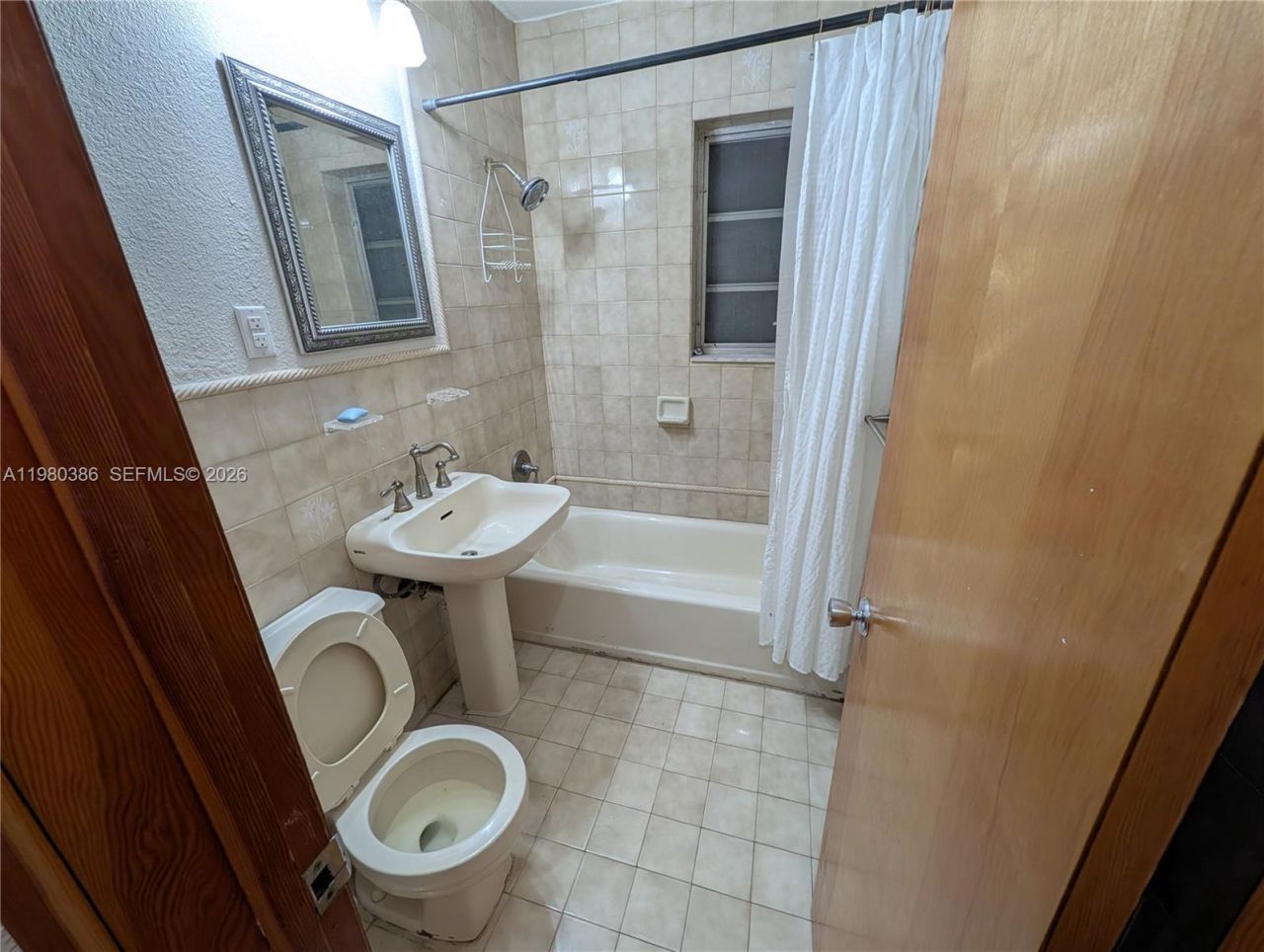 1037 SW 76th Ave, Unit 1037, Miami, FL 33144 Photo