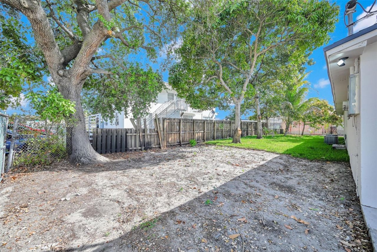 7807 NW 3rd Ave , Miami, FL 33150 Photo