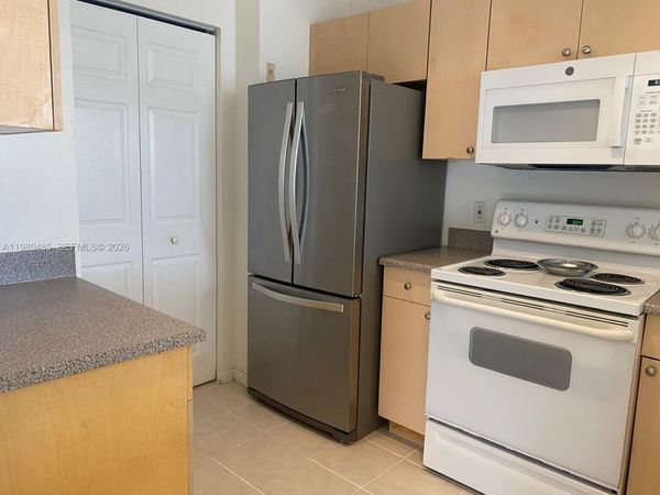 7980 N Nob Hill Rd , Unit 107, Tamarac, FL 33321