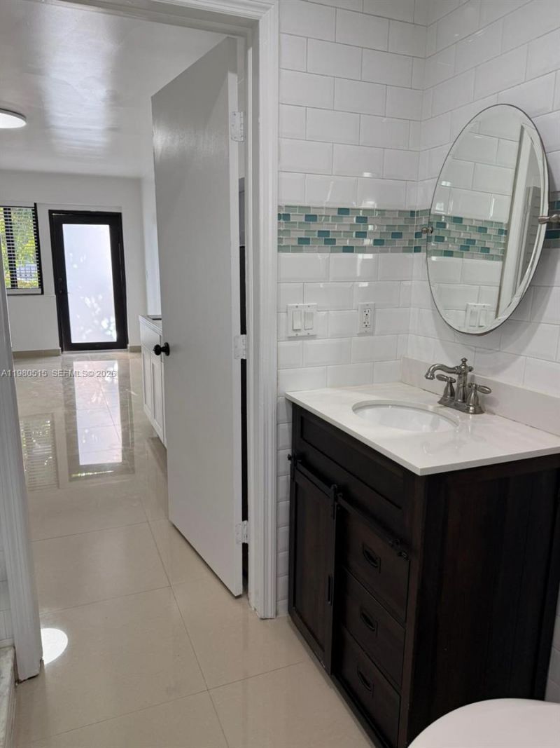 4700 SW 2nd Ter , Unit 1, Miami, FL 33134 Photo