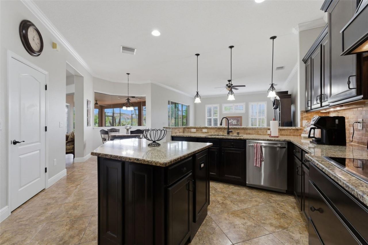 112 170th Street E, Bradenton, FL 34212 Photo