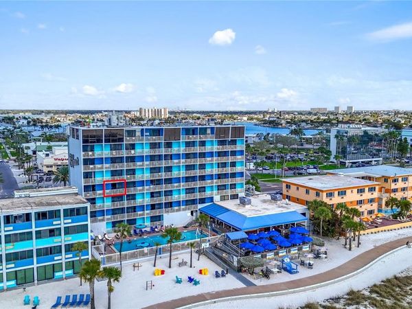 10650 GULF BOULEVARD, Unit 441, ST PETERSBURG, FL 33706