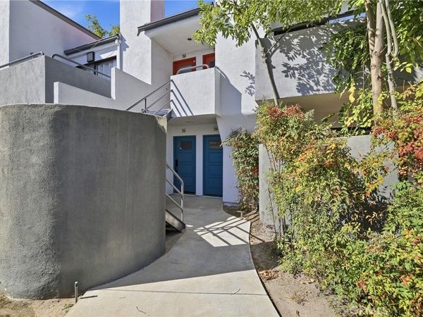 2506 Chandler Avenue, Unit 255, Simi Valley, CA 93065