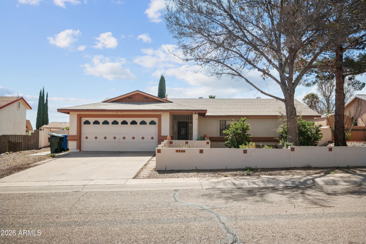 2520 Southridge Street, Sierra Vista, AZ 85650 Main Photo